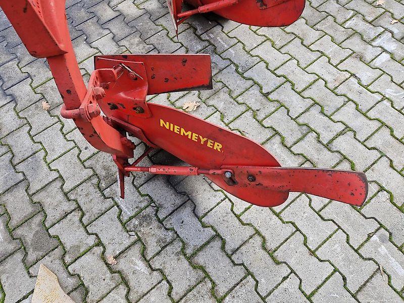 Niemeyer 6-Schar Beetpflug