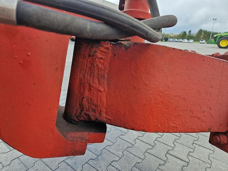 Niemeyer 6-Schar Beetpflug