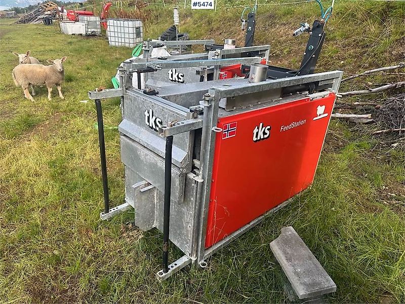 TKS FeedStation