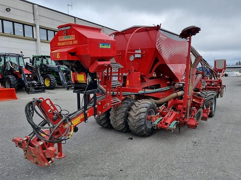 Kverneland U-DRILL 3000 PLUS