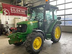John Deere 5055 E