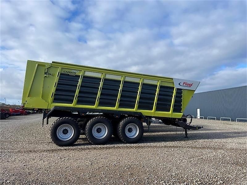 Fliegl Cargos 760 med elektrisk tvangsstyring