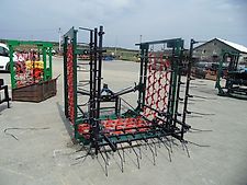 Metal Technik Wiesenegge mit Striegel 6m/ Włóko-chwastownik 6 m / DESYERBADOR MECANICO 6M