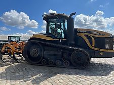 Challenger MT 875E