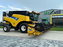 New Holland CR9060 Combina Agricola