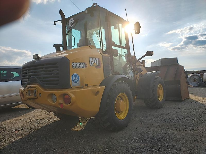 Caterpillar 906M
