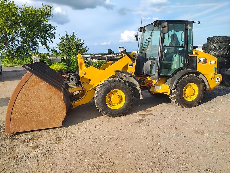 Caterpillar 906M
