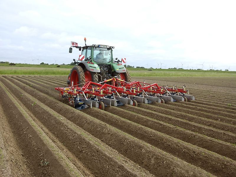 HAK HAVELAAR; EX 75 ; für 4 Gemüse-, Kartoffeldaemme , Dammhackmaschine , 4 reihig , VERSTELLBAR ( mit Zusatzoptionen)