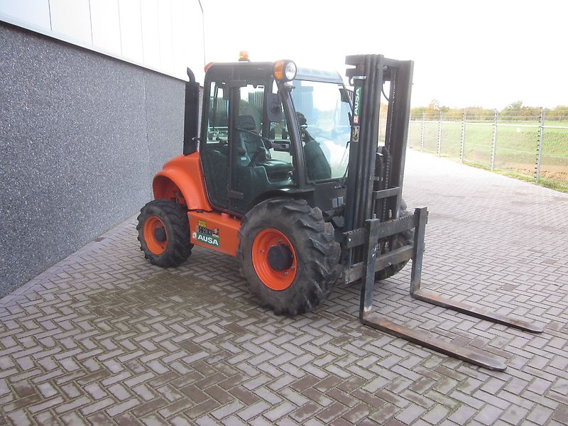 Ausa RUWTERREIN HEFTRUCK C250 H 4WD