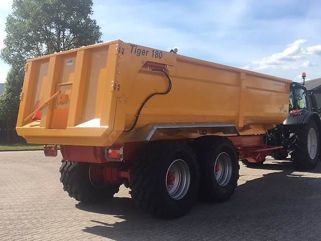 Jako Tiger 180 Landbouwkipper, Kiepwagen