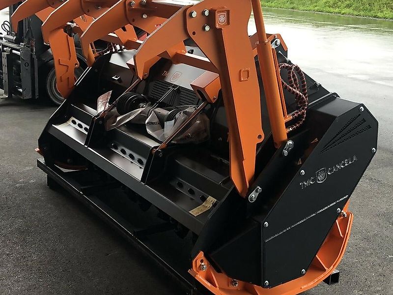 TMC Cancela Forstmulcher Forstfräse Mulcher Schlegelmulcher