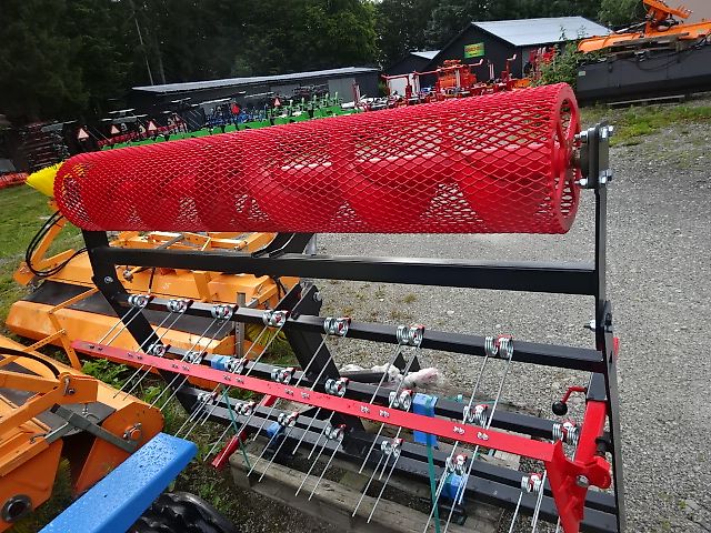 Planiergerät Reitplatzplaner E- Modell mit Walze - NEU- in verschiedenen Größen E- Modell- Reitplatzplaner // 1,4 Meter- 1,6 Meter - 2 Meter- 2,4 Meter mit Walze