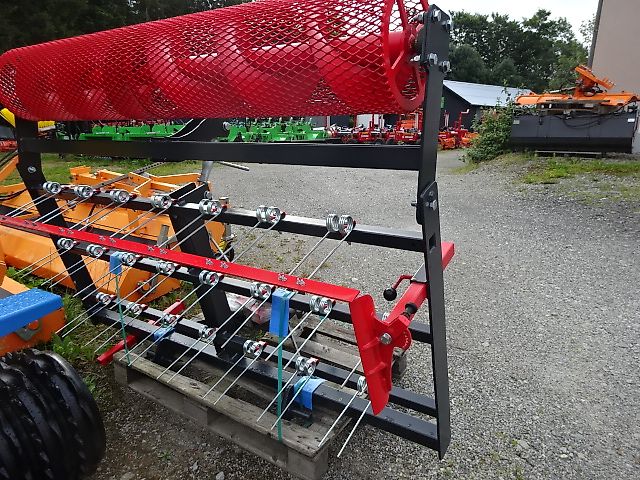 Planiergerät Reitplatzplaner E- Modell mit Walze - NEU- in verschiedenen Größen E- Modell- Reitplatzplaner // 1,4 Meter- 1,6 Meter - 2 Meter- 2,4 Meter mit Walze