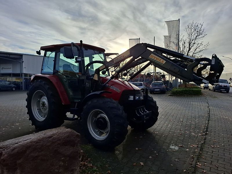 Case IH JXU 1090