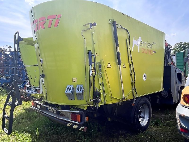 Storti TERRIER SW 180