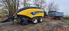 New Holland Maşini de recoltat de traktorpool.ro