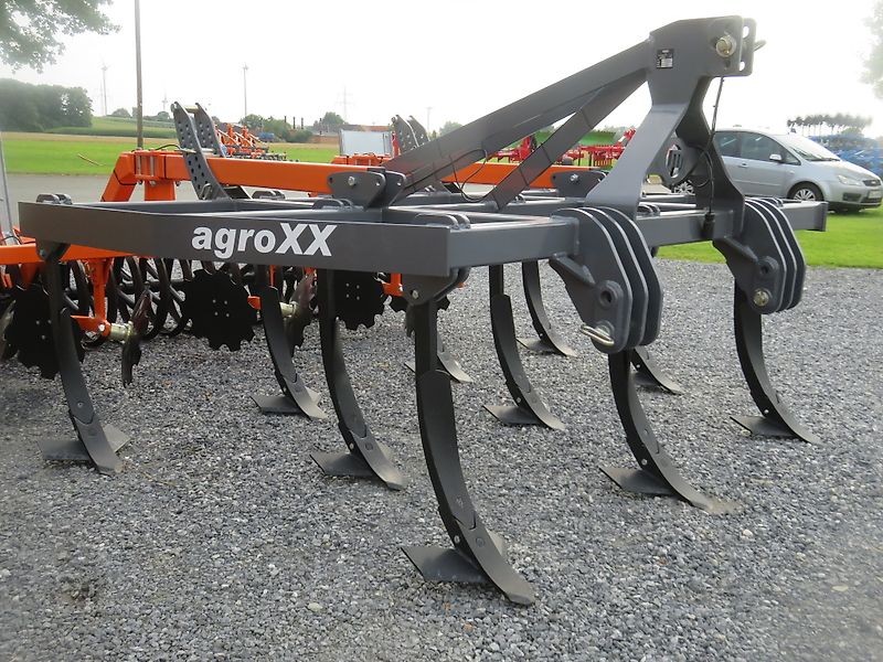 AgroXX TRIPLE-X 3.0-10 ZINKEN MULCHGRUBBER PREMIUM MIT DACHRINGWALZE--