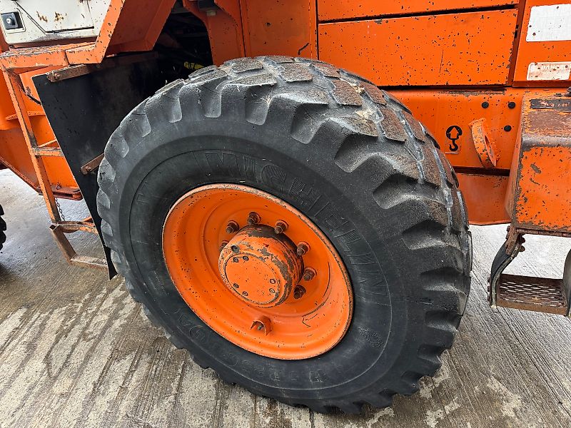 Fiat FR90 Parallel Loading Shovel