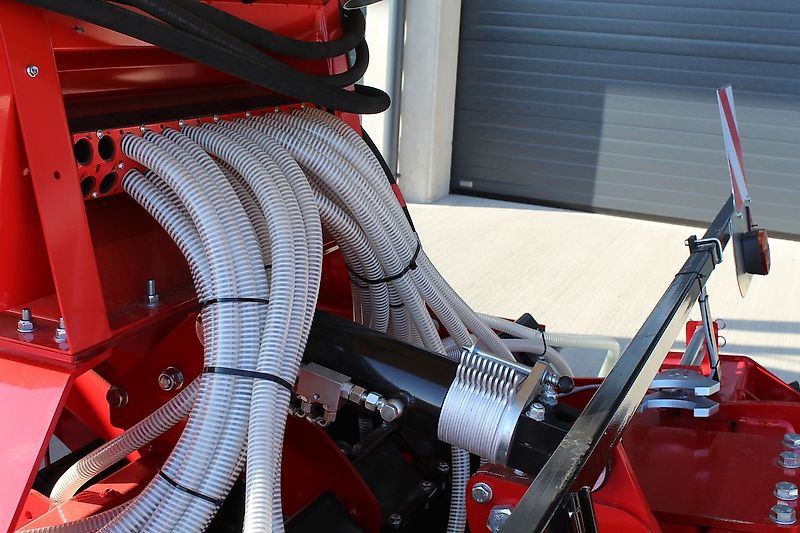 SMS Smart 300-APV 800-Direktsaatmaschine