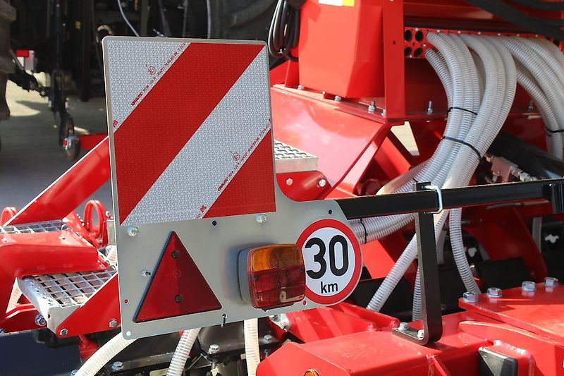 SMS Smart 300-APV 800-Direktsaatmaschine