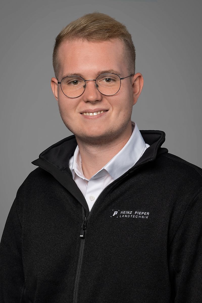 Persoană de contact Domnul Julian Pieper