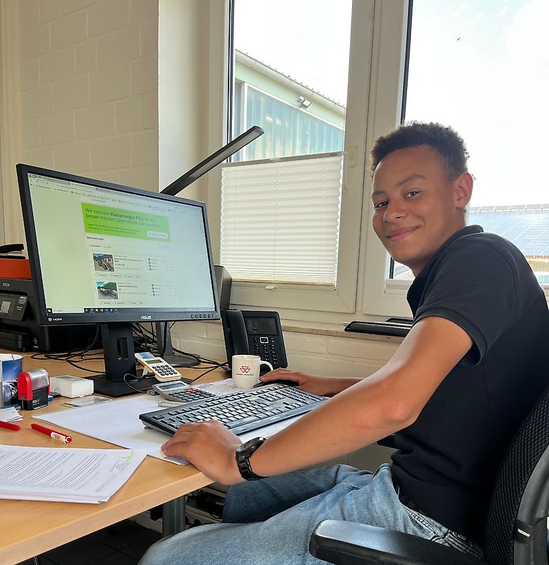 Persoană de contact Domnul Alexander Petersen