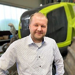 Persoană de contact Domnul Dirk Mohr