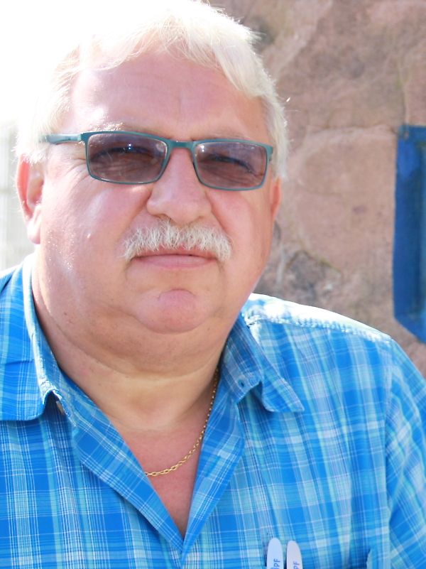 Persoană de contact Domnul Meinrad Kopf