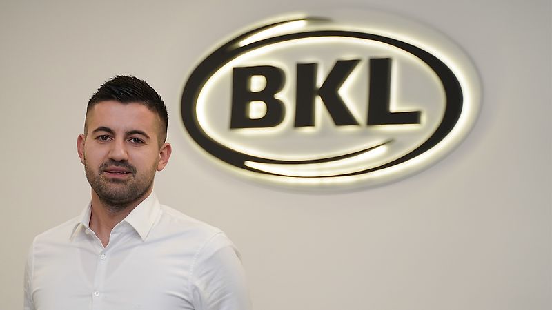 Persoană de contact Domnul Kristijan Laco