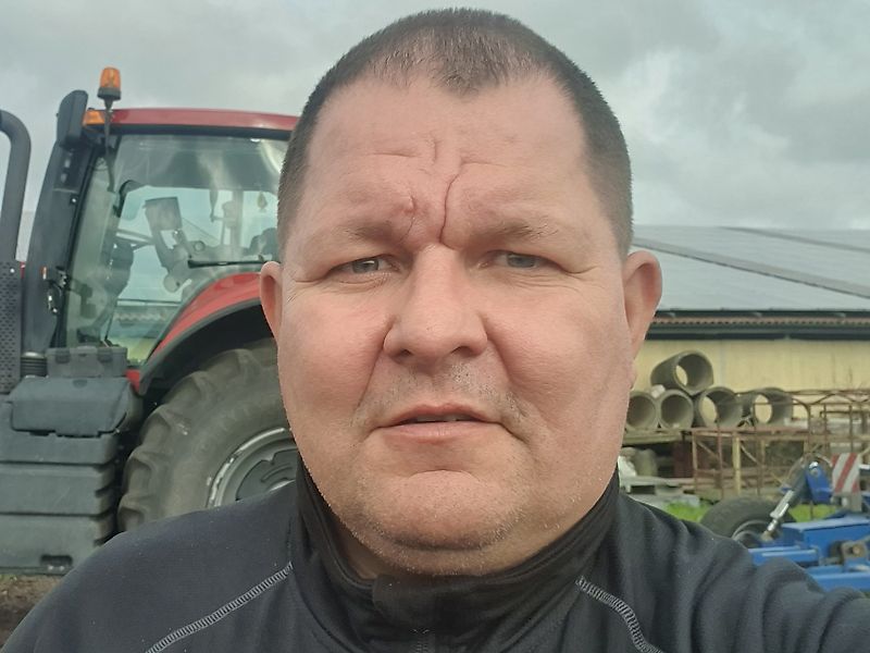 Persoană de contact Domnul Helmut Feder