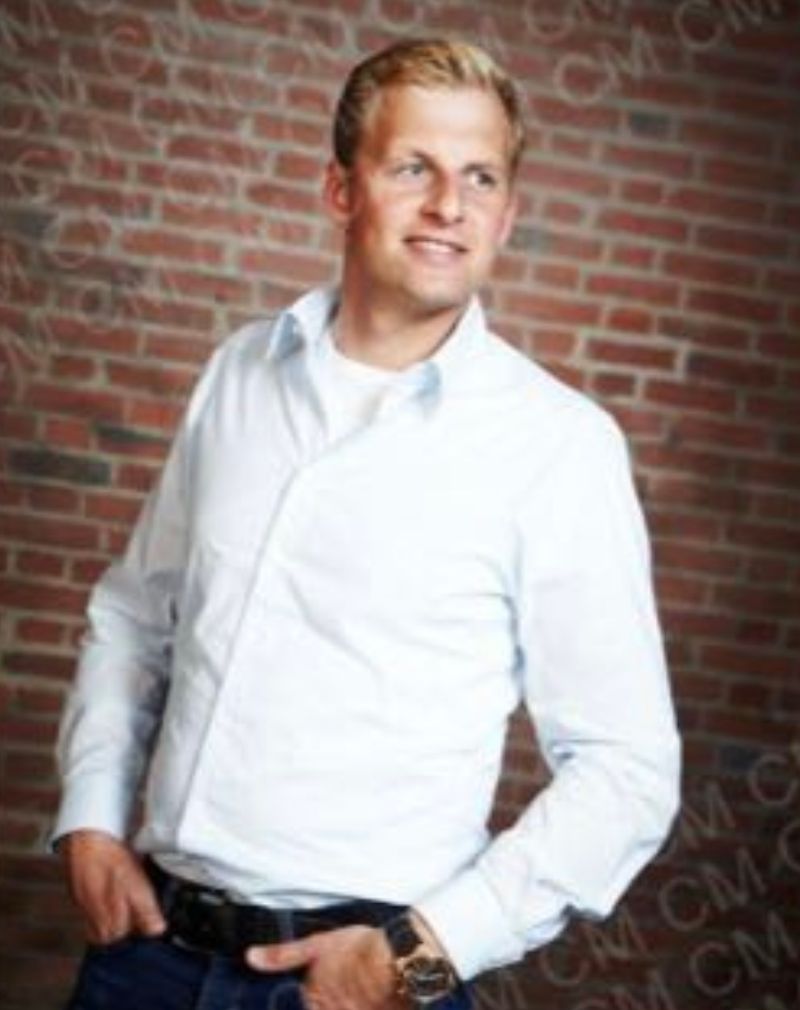 Persoană de contact Domnul Frederic Extra